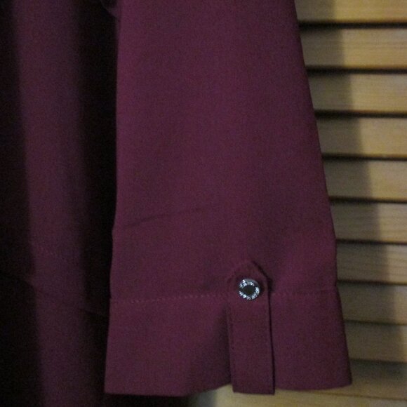 Dana Buchman top cranberry color 3/4 sleeves tiered front pullover blouse sz XL - Picture 5 of 8